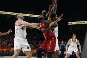 Jiuyou-3球1助攻！17岁法国锋线妖童崭露头角，切尔西拜仁争先恐后，法国前锋线